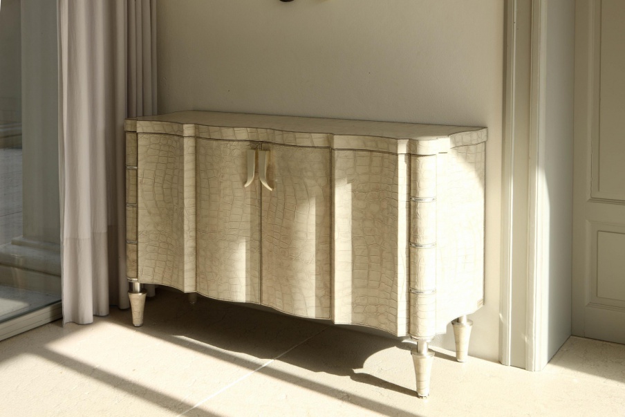 The Cabinet of natural wood Opus, Colombo Stile