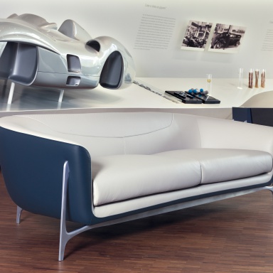 Three seater sofa Class MBS 001