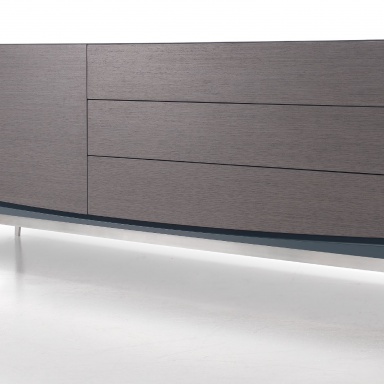 A chest of drawers MBS 007