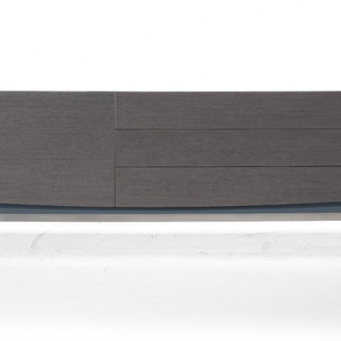 A chest of drawers MBS 007