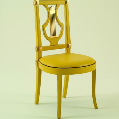 Chair Pelli