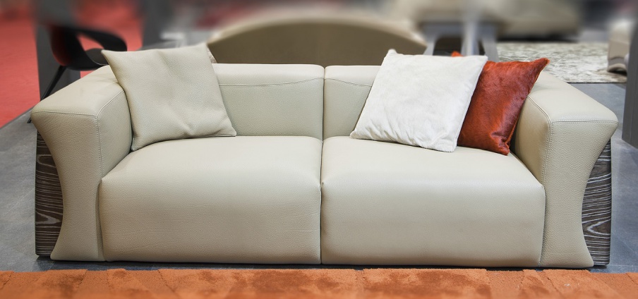 Sofa in leather upholstery MBS 038, Formitalia