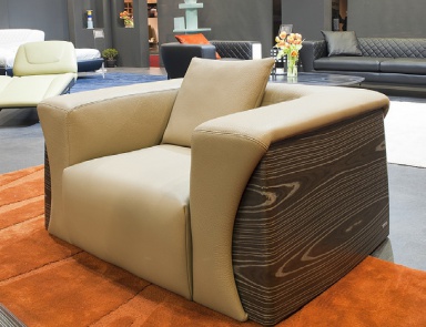 MBS 038 chair in leather upholstery, Formitalia