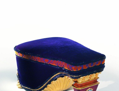 Pouf with frame in natural wood Il Gusto Dei Principi, Colombo Stile 