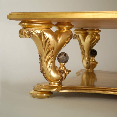 Coffee table description