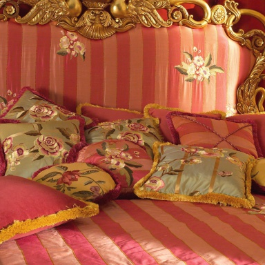 Double bed Tchaikovsky