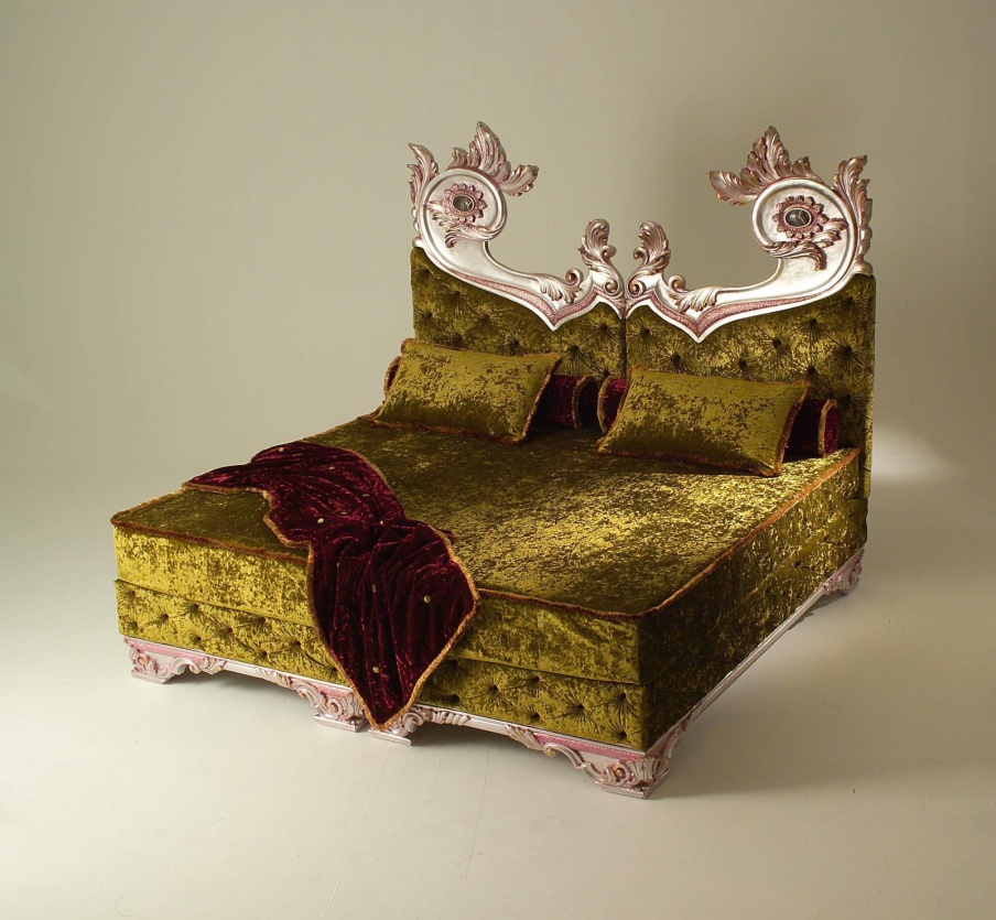 Double bed Tchaikovsky, Colombo Stile