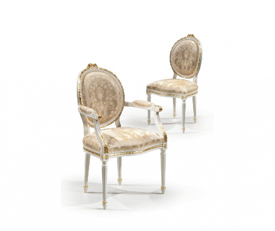 Chair with a frame made of wood by Angelo Cappellini