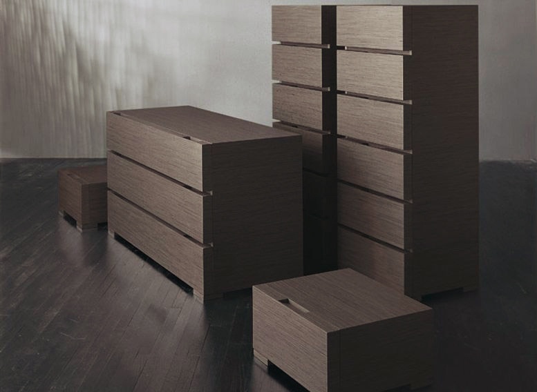 A chest of drawers for the bedroom with a very thick facade, Club Bedroom Sets - Presotto