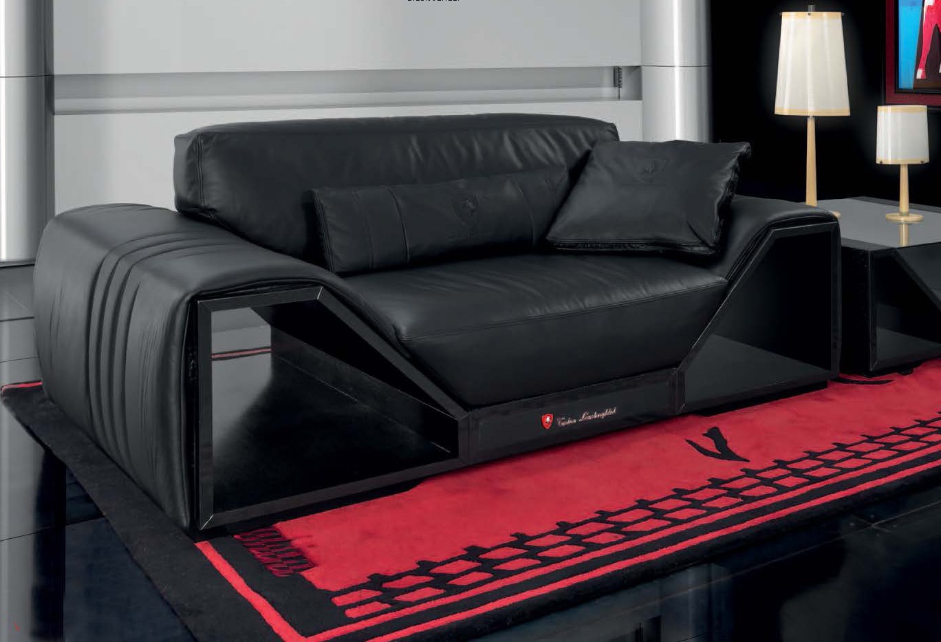 A Long Beach chair in leather upholstery, Formitalia Luxury furniture MR