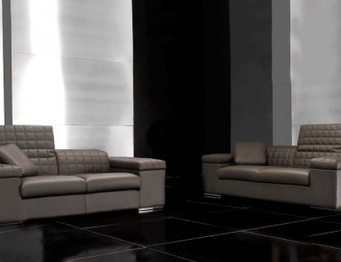 Brisbane's sofa in leather upholstery, Formitalia