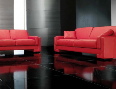 The Monza sofa S, leather upholstery, Formitalia