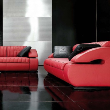 The Suzuka S Sofa