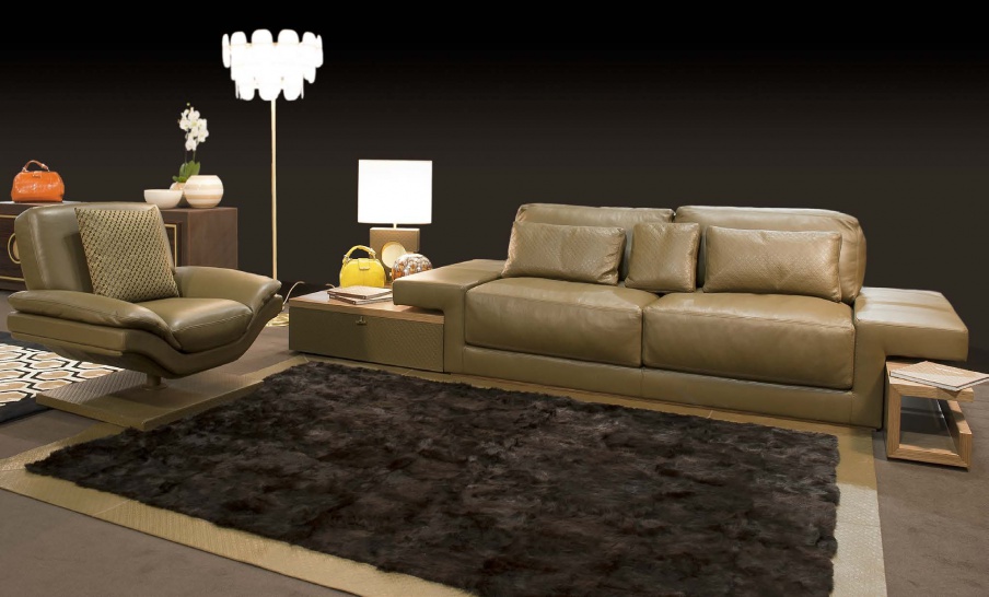 The Uffizi sofa frame made of wood, Formitalia