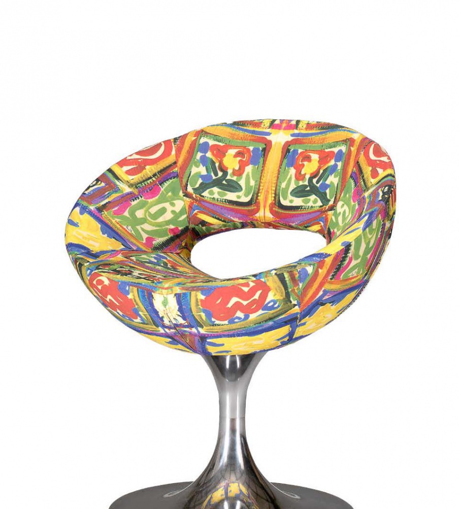 The Vita chair in leather upholstery, Formitalia