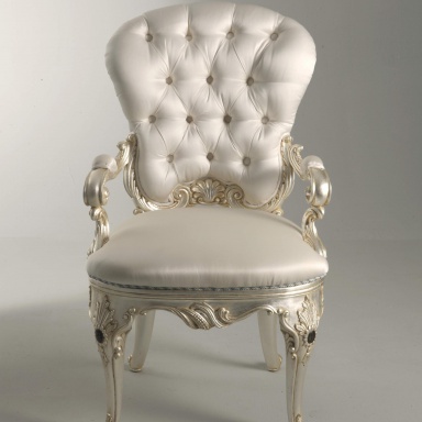 The Pompadour Chair