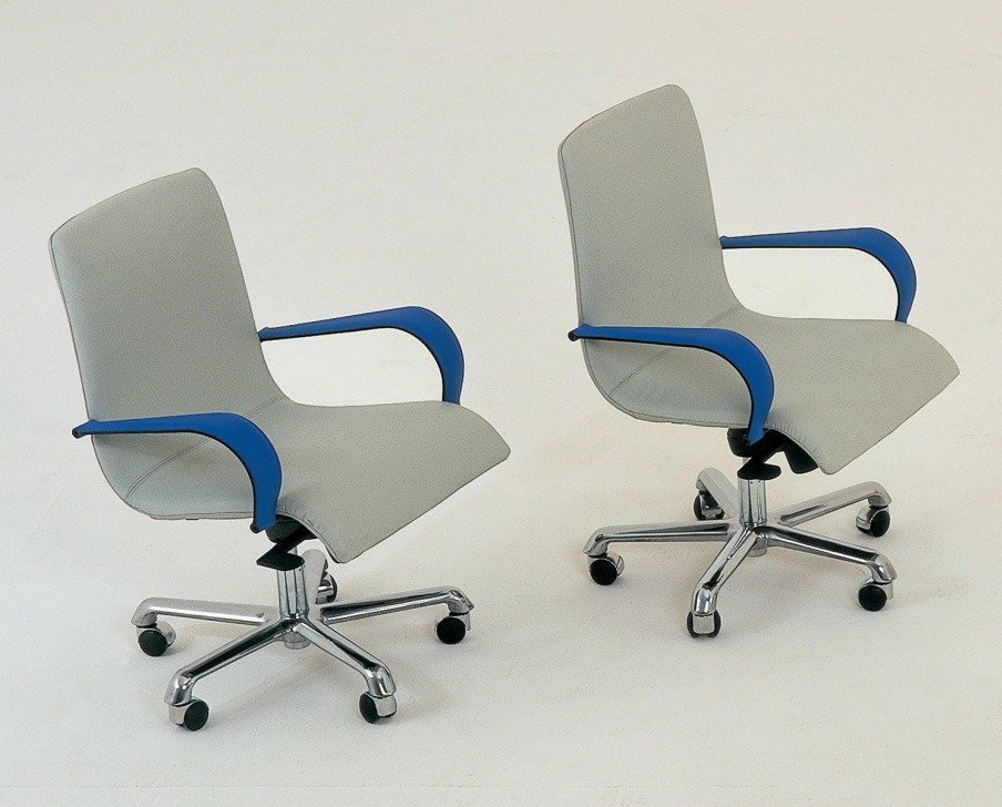 A chair on wheels, Herman studio Il Loft