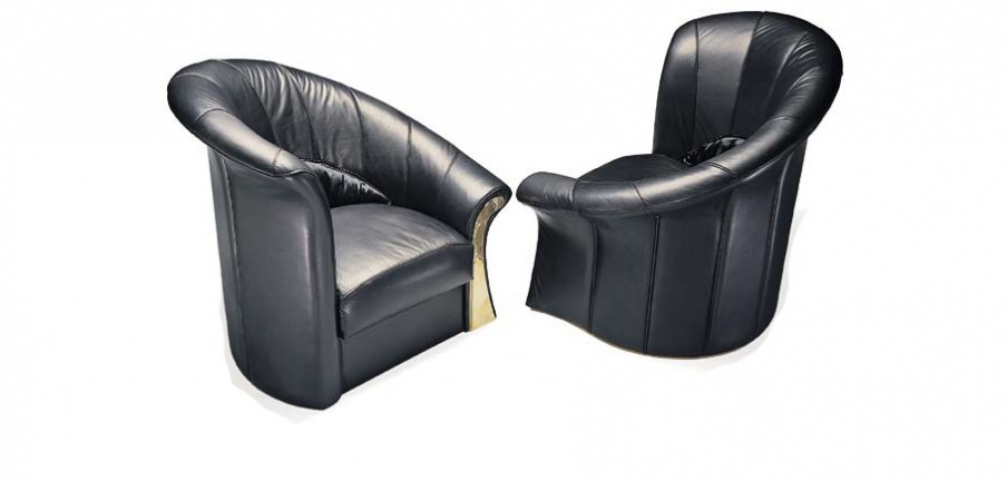 Elica chair with a frame made of wood and metal, Formitalia