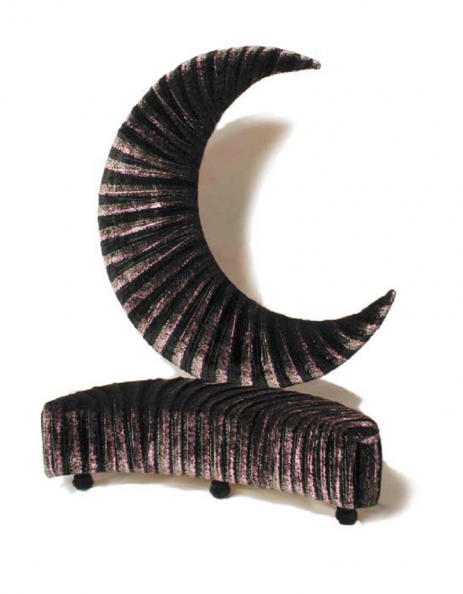 The soft Moon bench, Formitalia