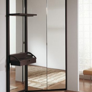 Entrance Hall 251 Quinta