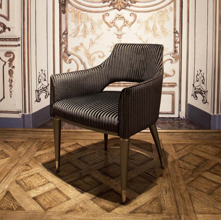 Muzio chair with armrests, Formitalia