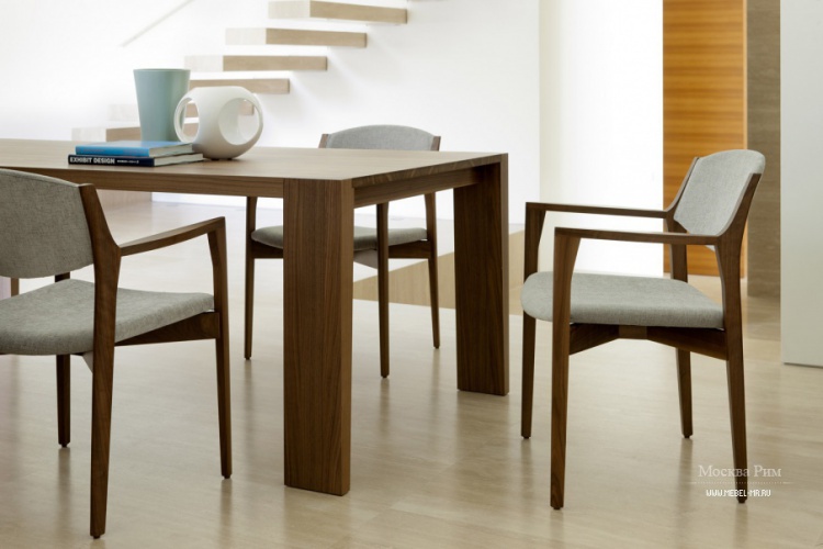 CHAIR MADE OF WALNUT, WITH ARMRESTS EMY, PORADA