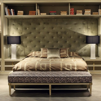 Master bedroom (bedroom set) Queen