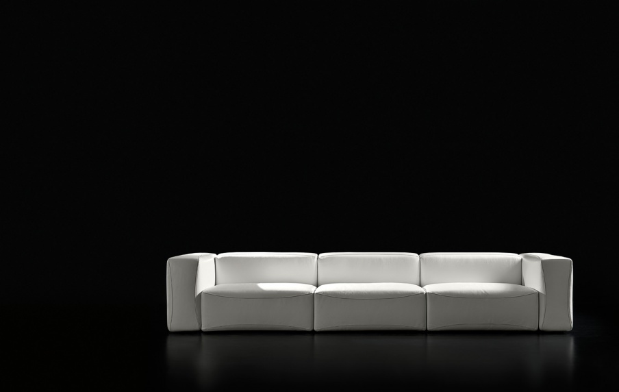 Sofa in the art Nouveau style Pince, Alberta Salotti