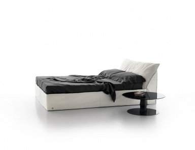 Bed with upholstered headboard Pitagora, Alberta Salotti