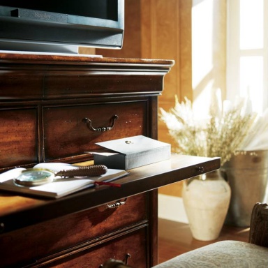 Dresser Louis Philippe