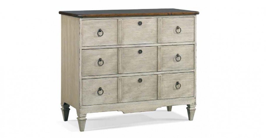 Hanna Dresser Chest, Hickory White