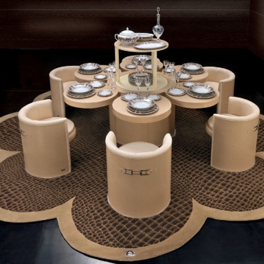 Margherita dining table