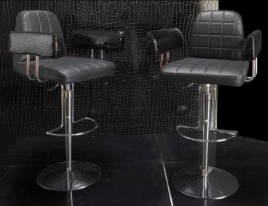 Supercate bar stool in leather upholstery, Formitalia