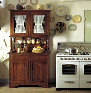 A sideboard made of solid wood, DOLFI