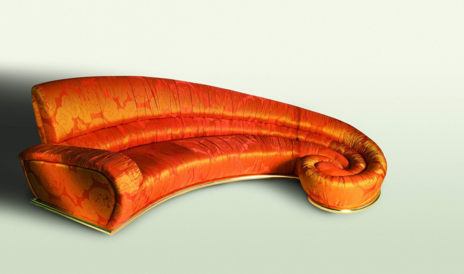 Semi-circular sofa is Soft And Crazy, Colombo Stile