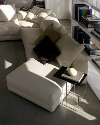 Coffee table, Pix - Swan