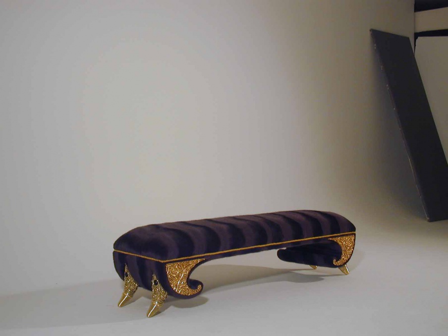 Bench made of natural wood Noir et or, Colombo Stile