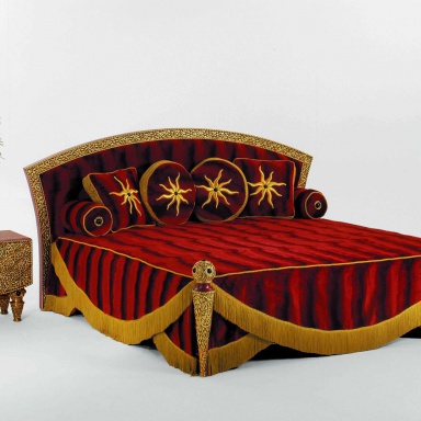 Double bed Rouge et or