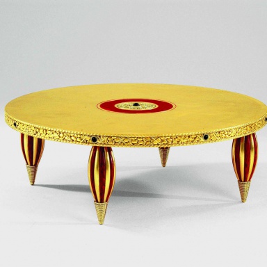 Coffee table Rouge et or