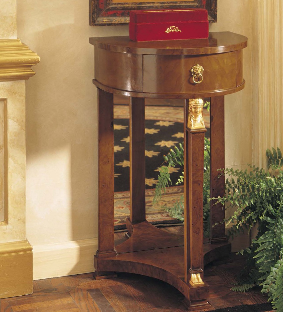 The console is natural wood, Francesco Molon