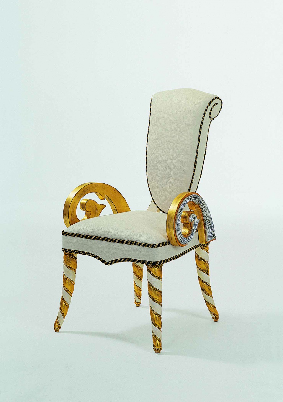 Chair with armrests Una Visione Di Eleganza, Stile Colombo