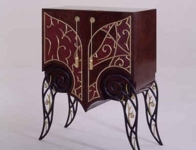 Bureau Of La Dimora Di Un Gentleman, Colombo Stile