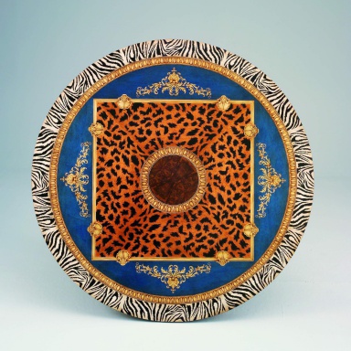 Dining table Treasures