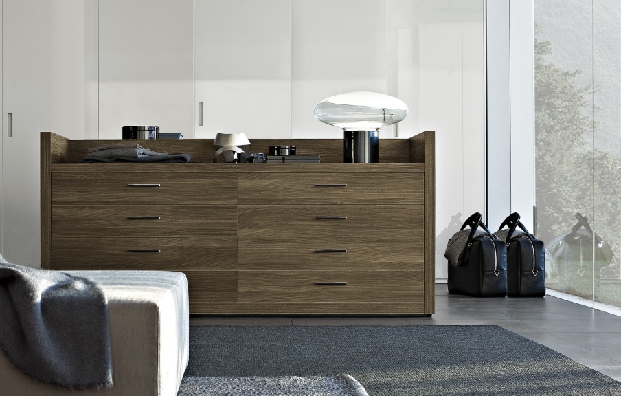 The Tweed Chest Of Drawers, Poliform