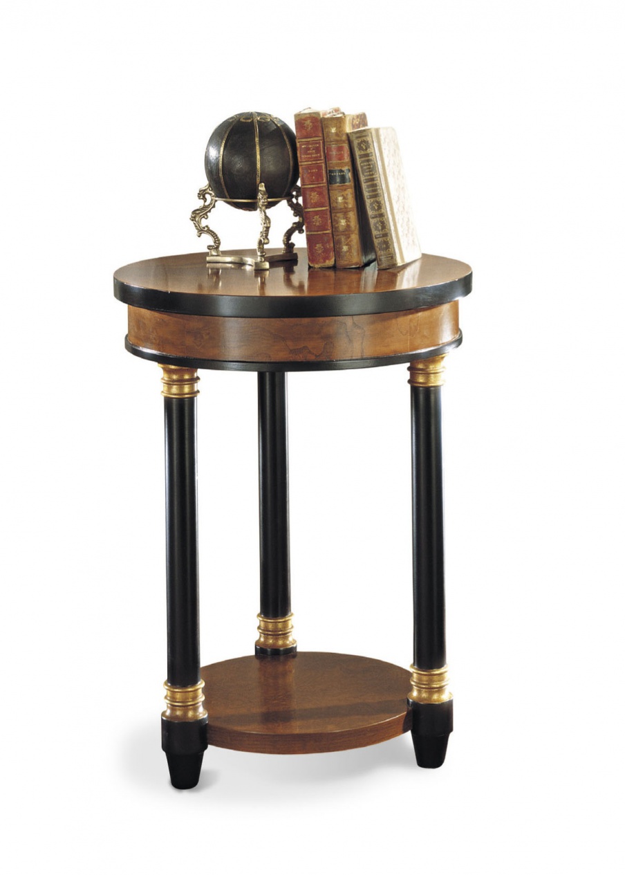 Pridivanny table made from natural wood, Francesco Molon