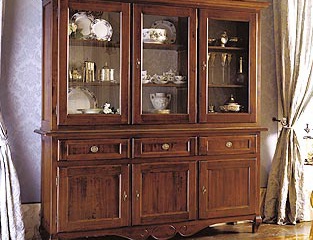 The sideboard is lacquered, DOLFI