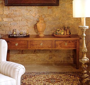 The console is made of solid wood, DOLFI