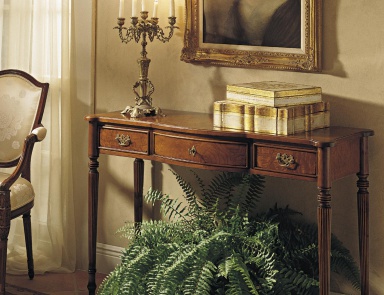 The console is natural wood, Francesco Molon