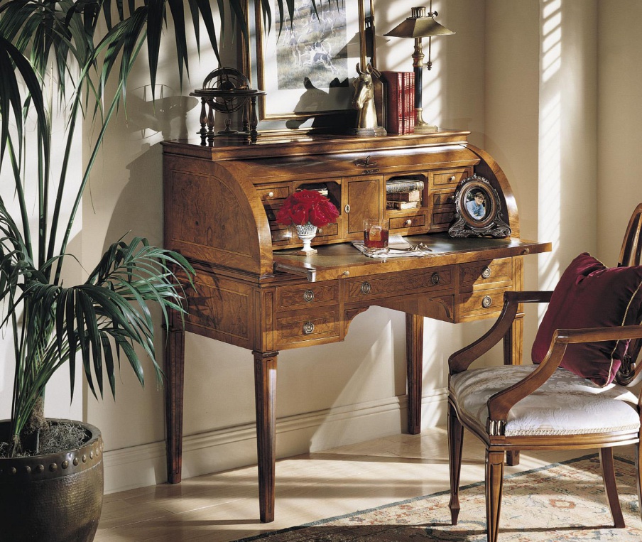 The secretaire made from natural wood, Francesco Molon