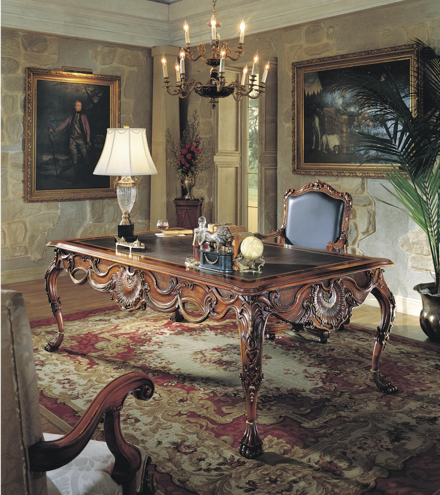 A Desk made of natural wood, Francesco Molon